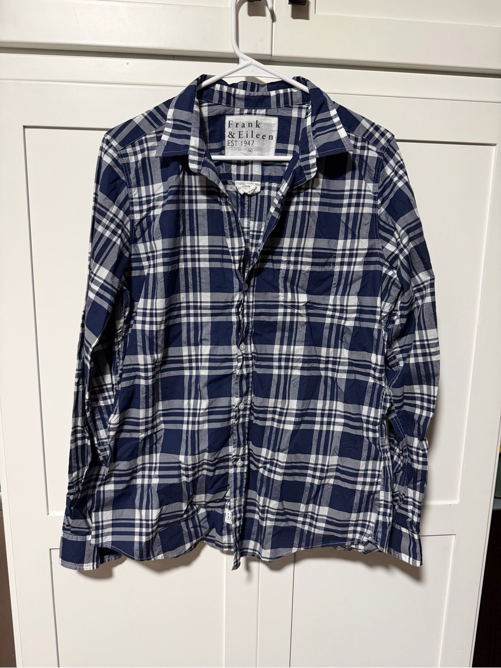 Frank & Eileen Cotton Navy and White Plaid Lightweight Shirt